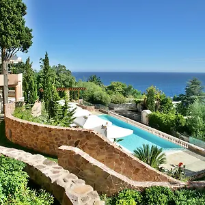 Tiara Yaktsa Côte D’azur 5* Théoule-sur-Mer